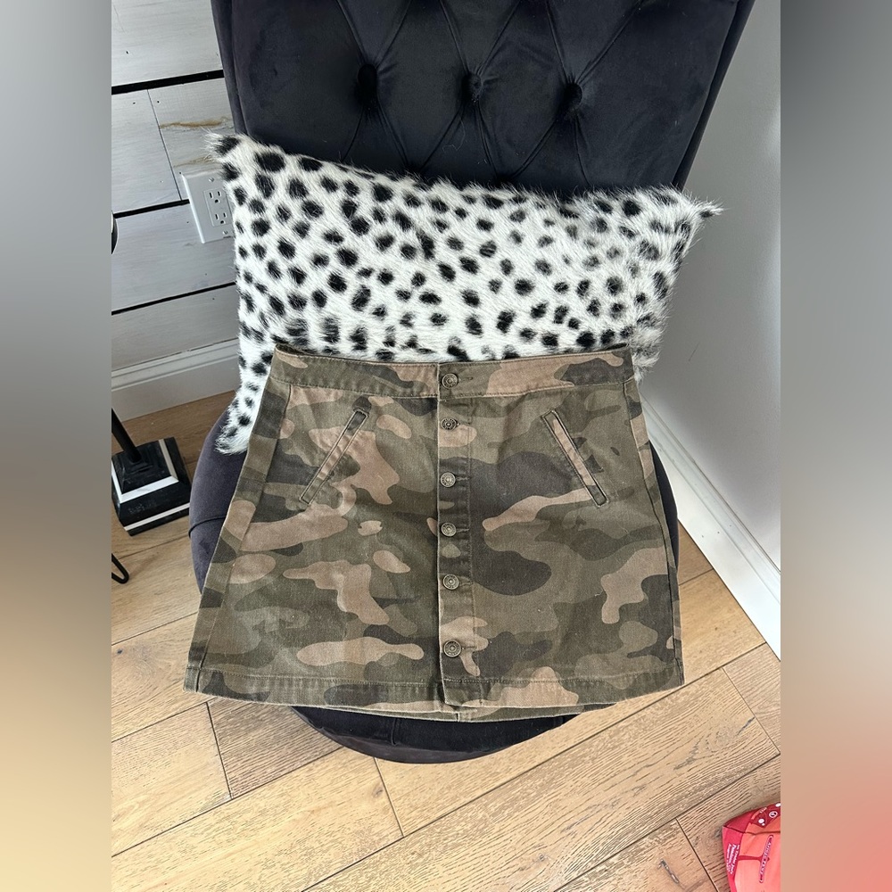PULL&BEAR Camo Mini Skirt